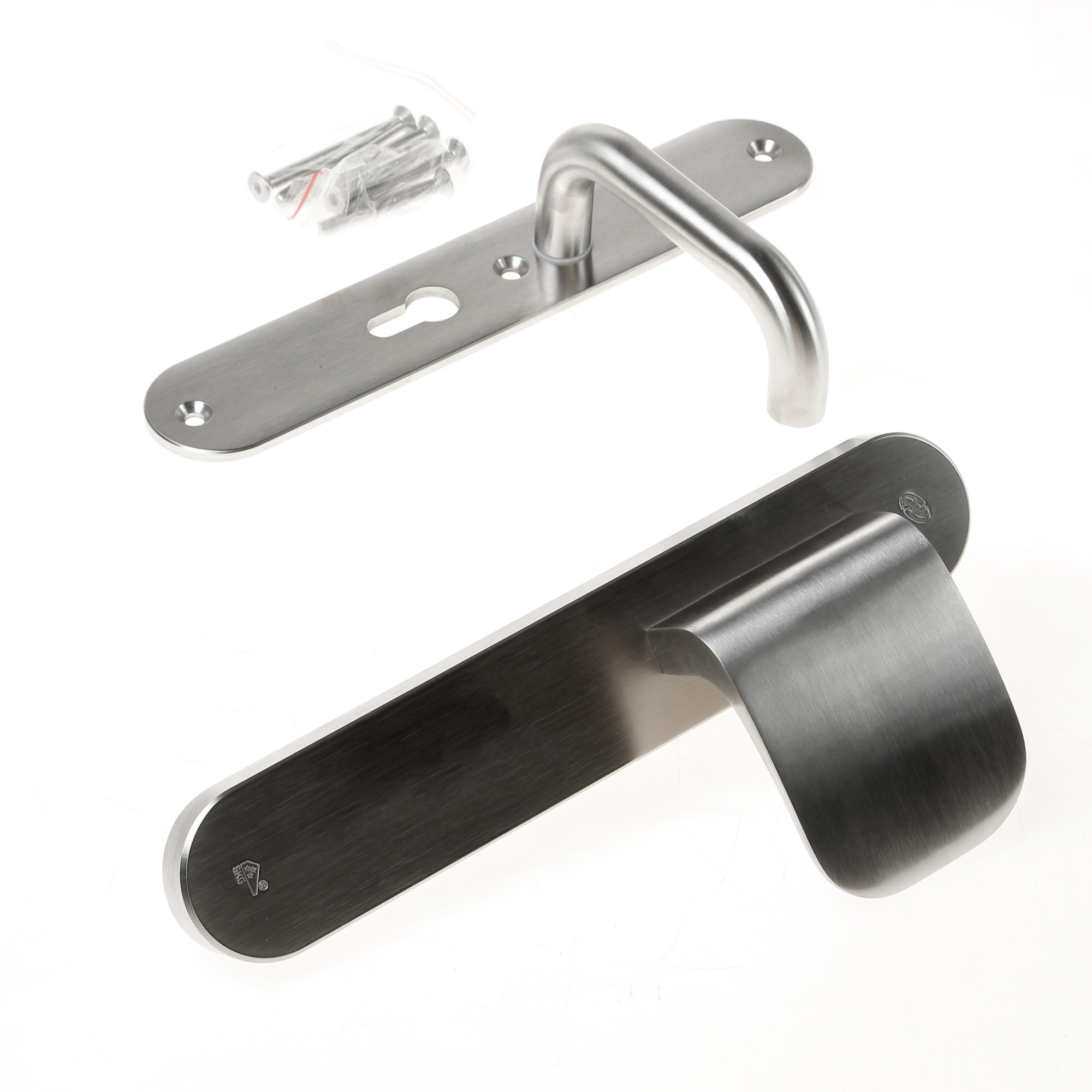 Jrs Veiligheidsgreepgarnituur Roestvaststaal Afgerond Knop Aveiro En Deurkruk Vigo Blindpc55 Met Verstelbare Kerntrek Skg jrs kopen in de aanbieding