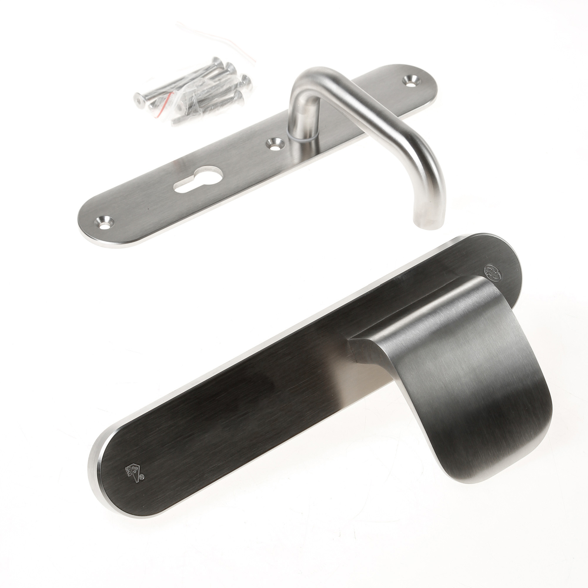 Jrs Veiligheidsgreepgarnituur Roestvaststaal Afgerond Knop Aveiro En Deurkruk Vigo Blindpc72 Met Verstelbare Kerntrek Skg jrs kopen in de aanbieding