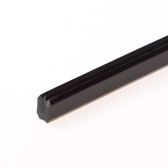 Afbeelding van Inleg trapstrip kunststof met i-profiel zwart 8 x 11mm