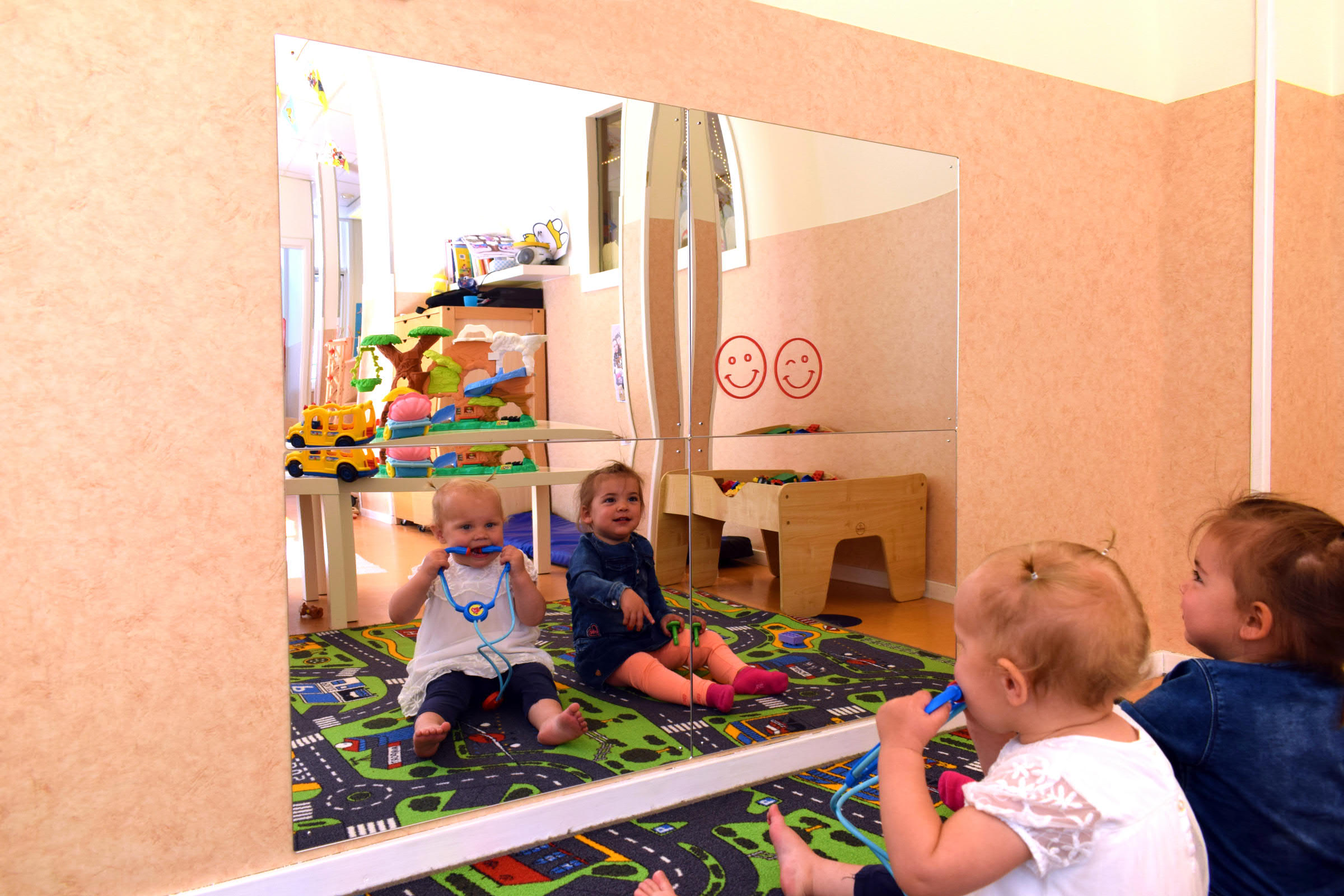 Spiegel child safe mirror 60x50cm